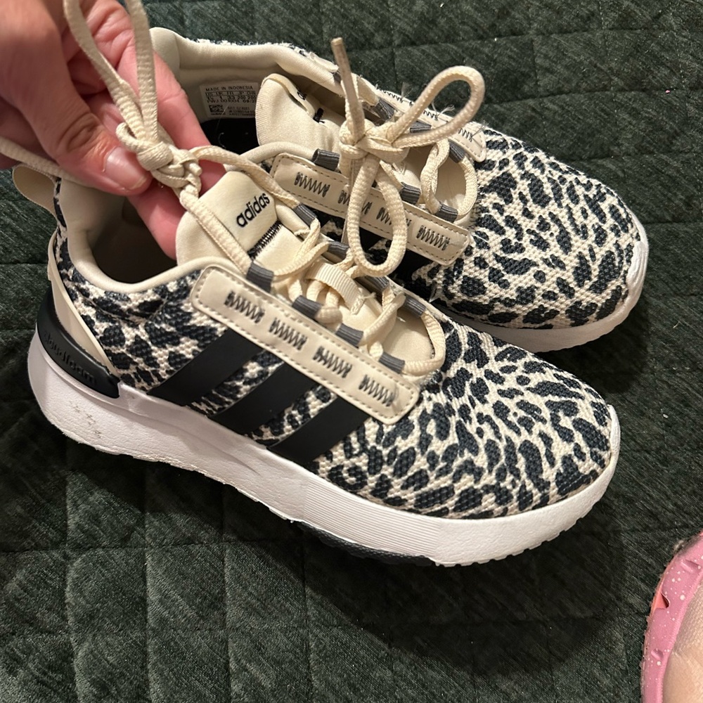 adidas Kids Cream and Black Leopard Print Sneakers 1.5